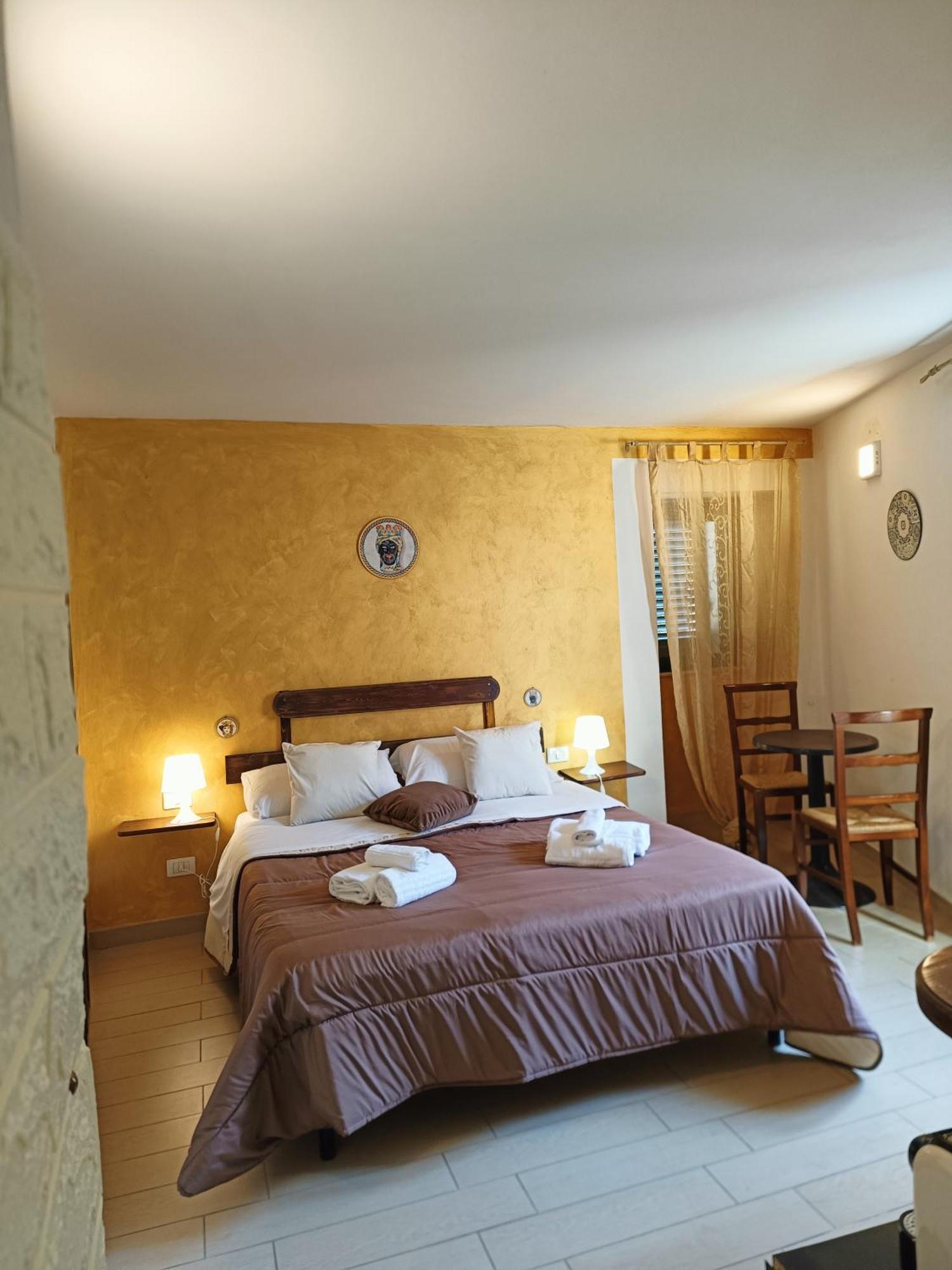 Meithras Holiday Homes Агридженто Екстериор снимка